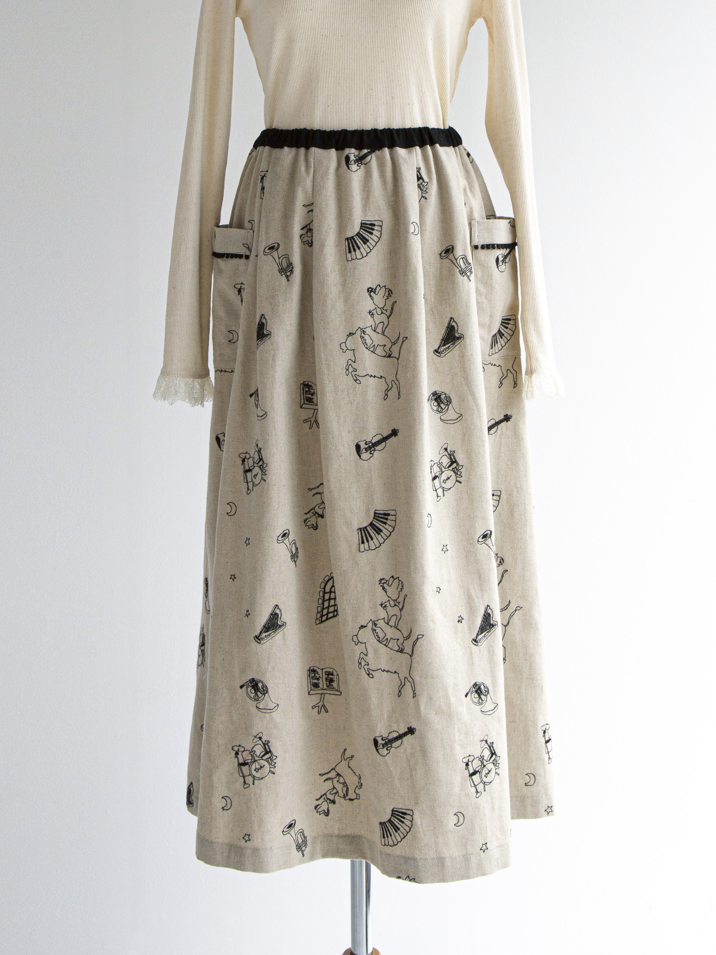 브레멘 자수 롱 스커트  BREMEN Embroidery long skirt